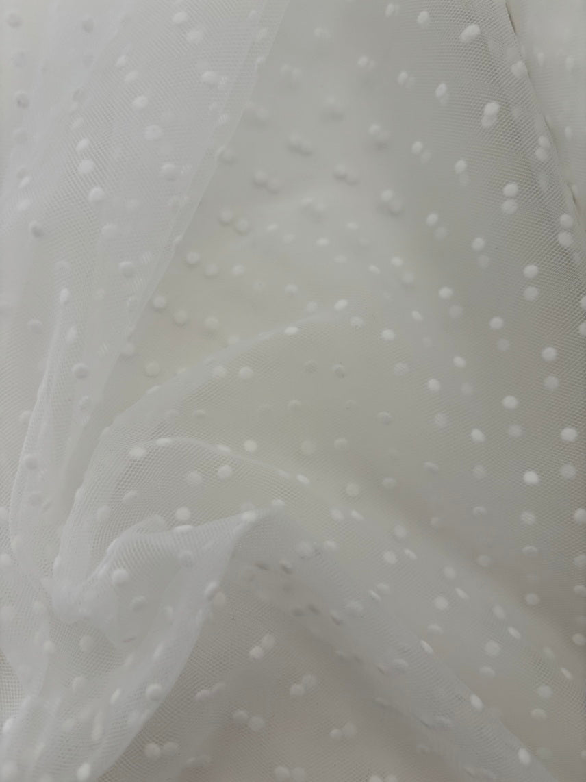 Tule Plumetis T012