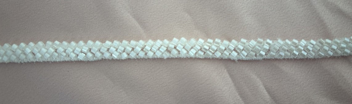 Aplicação de pedraria A002