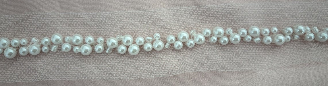 Aplicação de pedraria A003