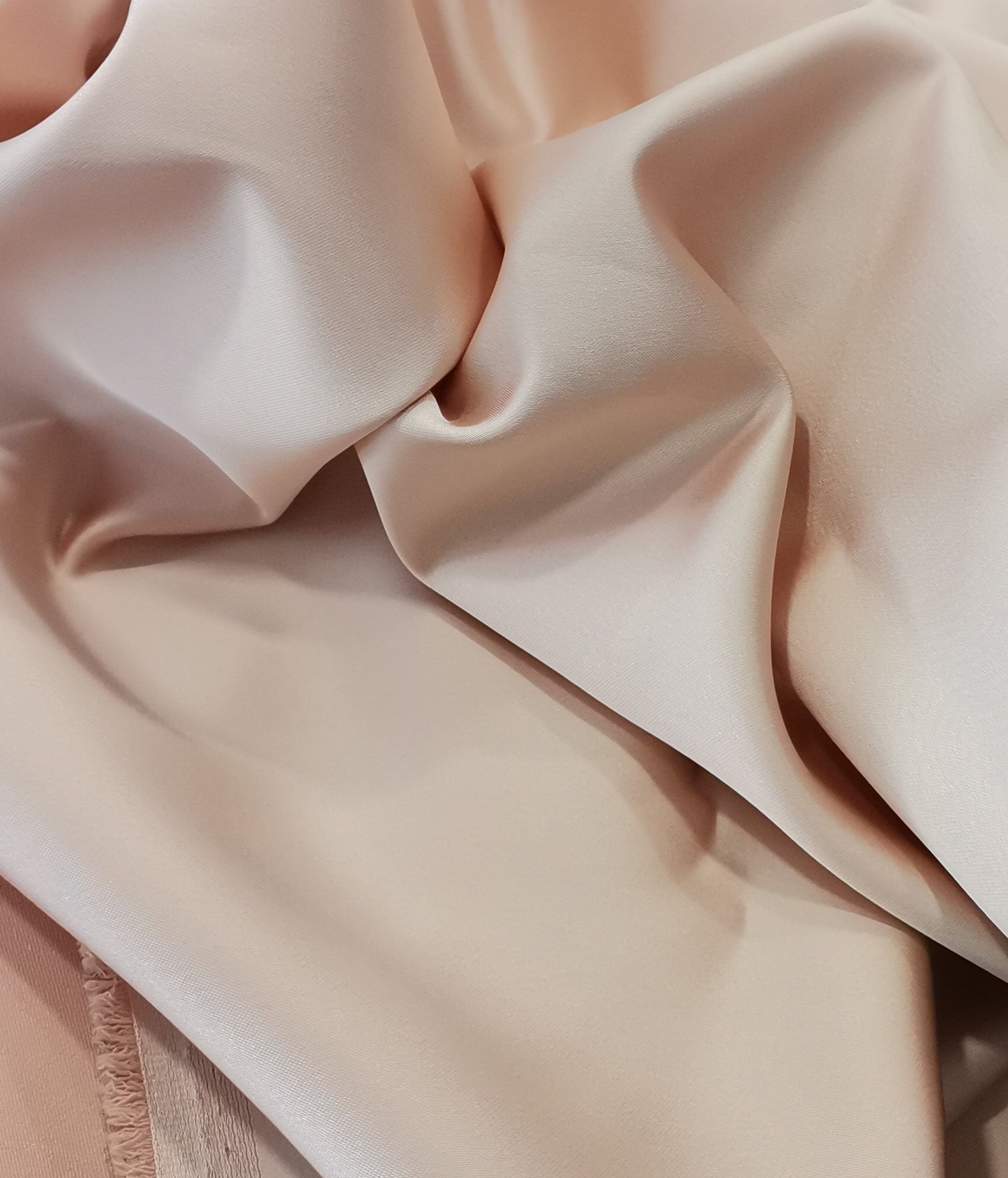 L251 Cetim com Elastano