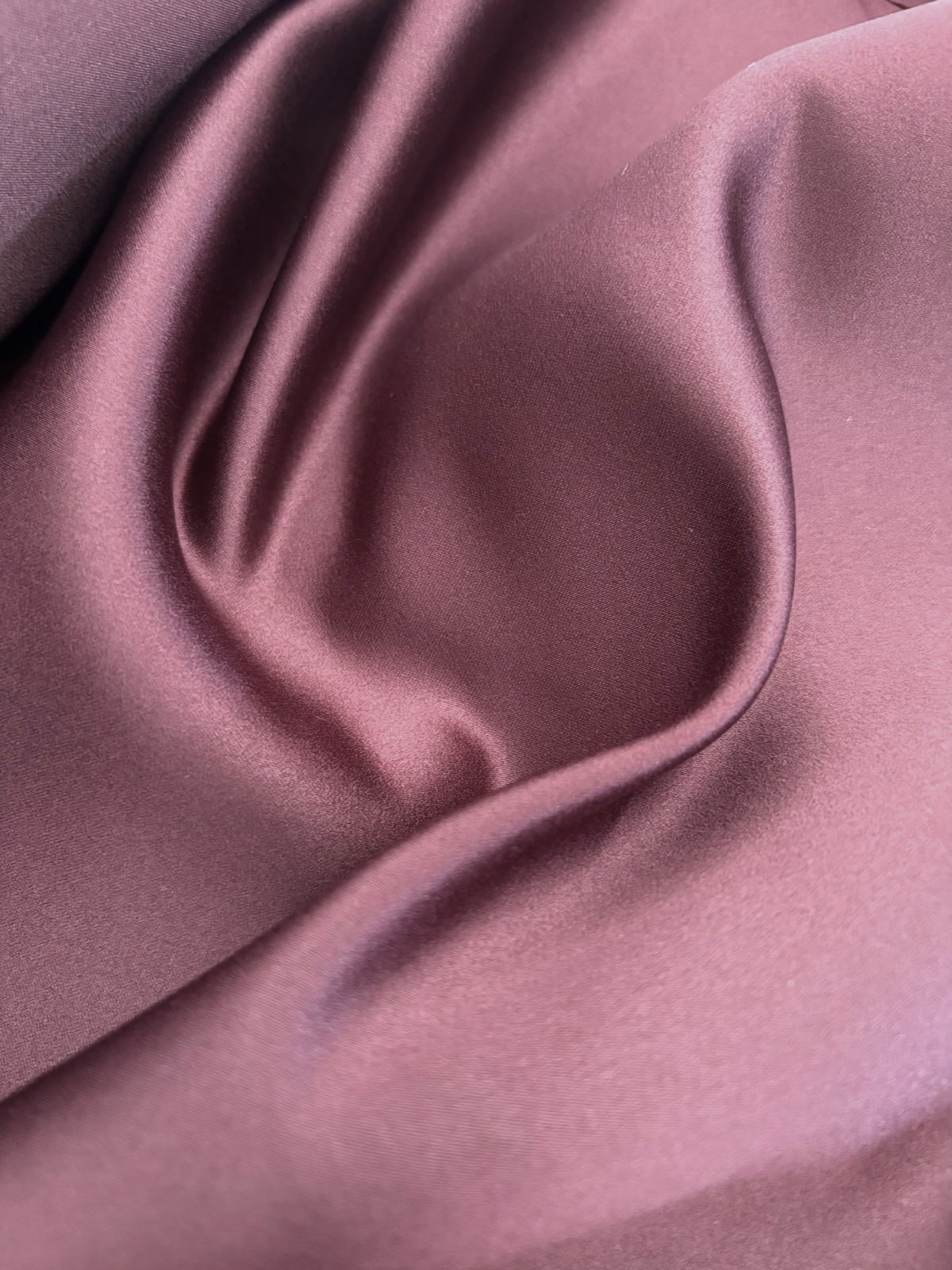 L395 Heavy Satin Duchesse