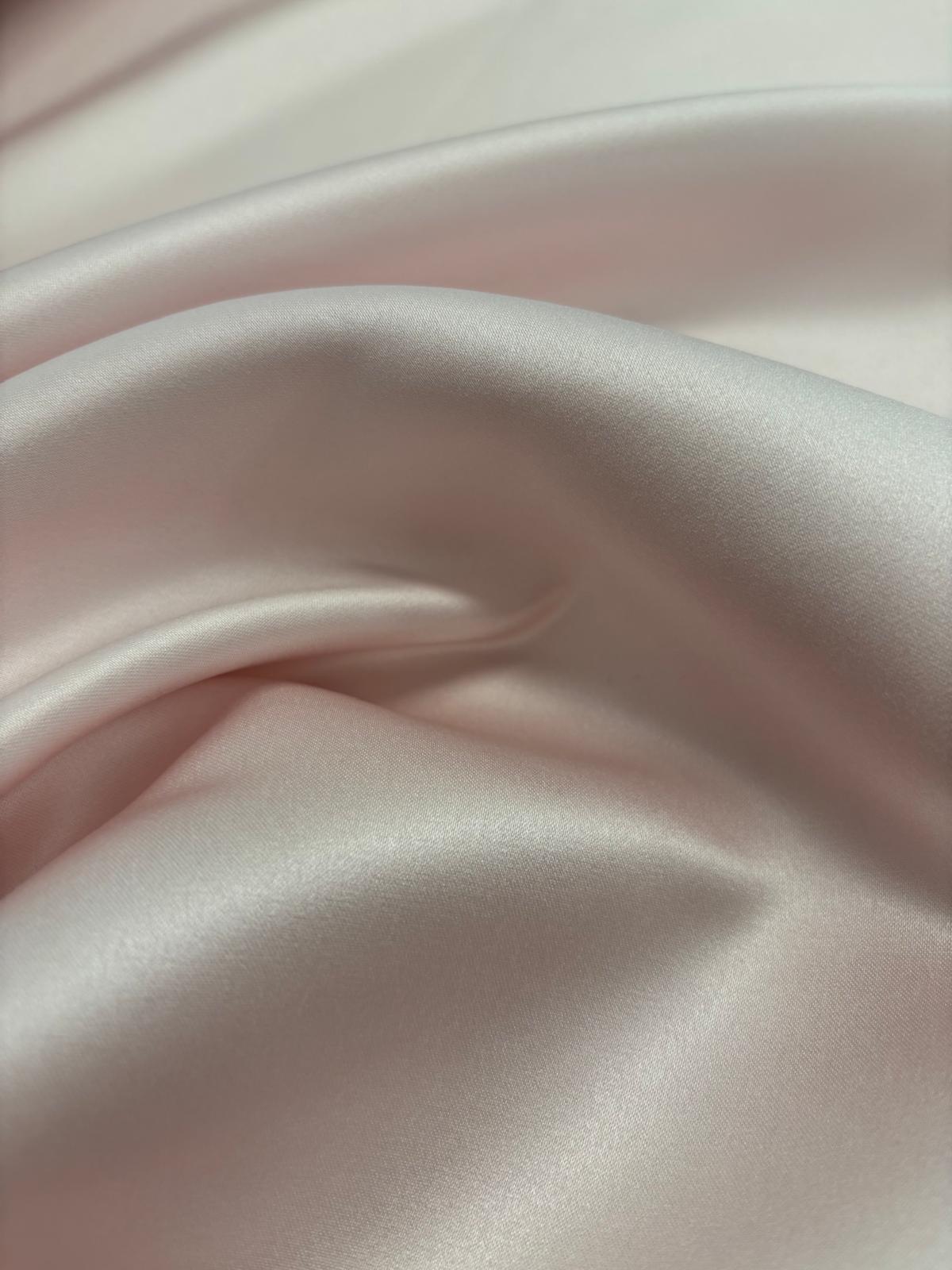 L395 Heavy Satin Duchesse