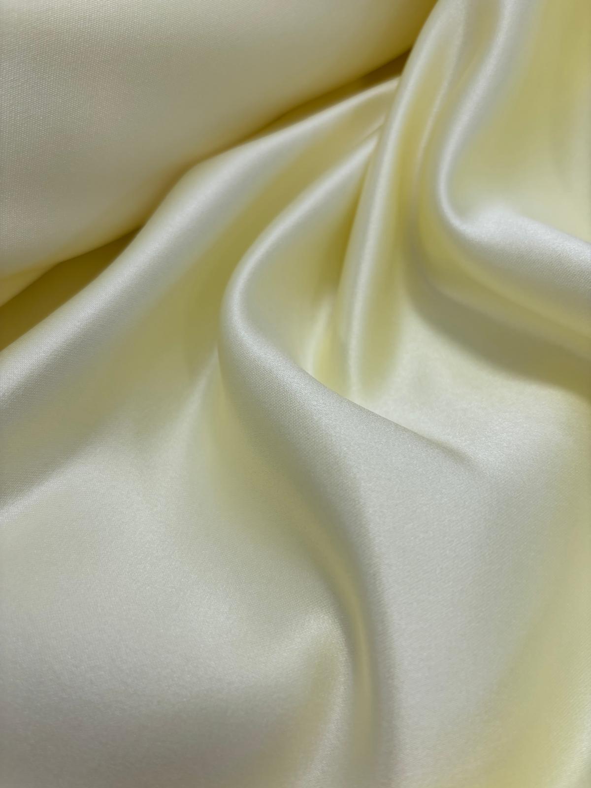 L395 Heavy Satin Duchesse