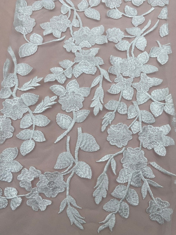 R0041101 EMBROIDERED TULLE