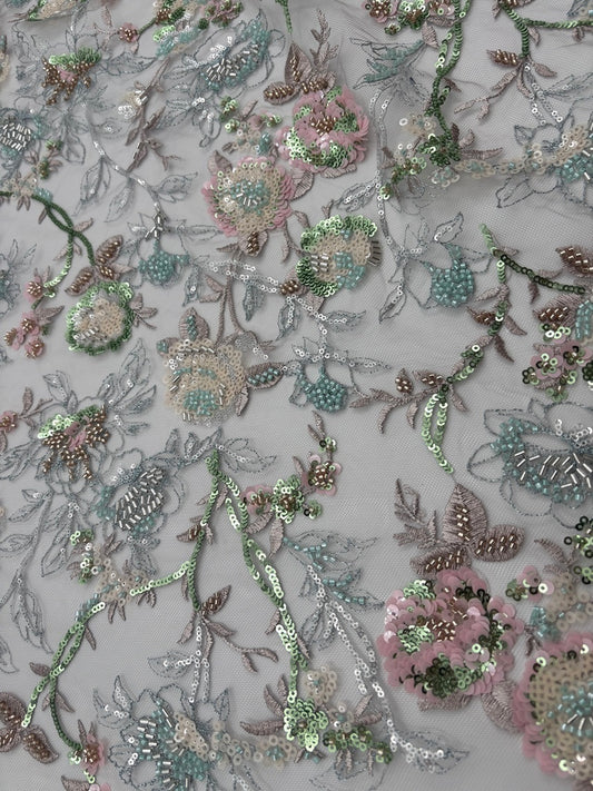 Tulle bordado floral com pedraria R090