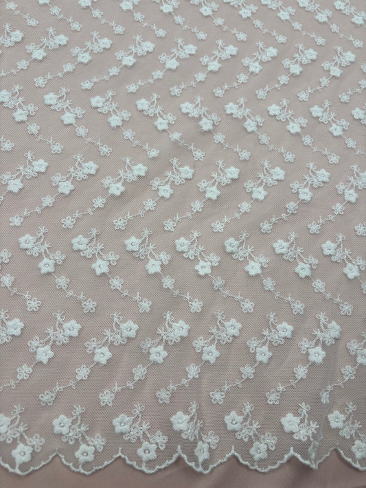 Tule bordado flores R3547