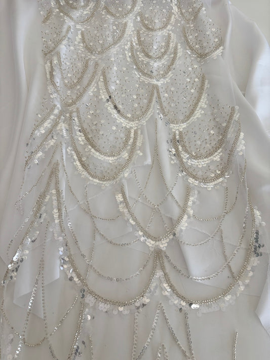 R3772101 Tule bordado com pedraria