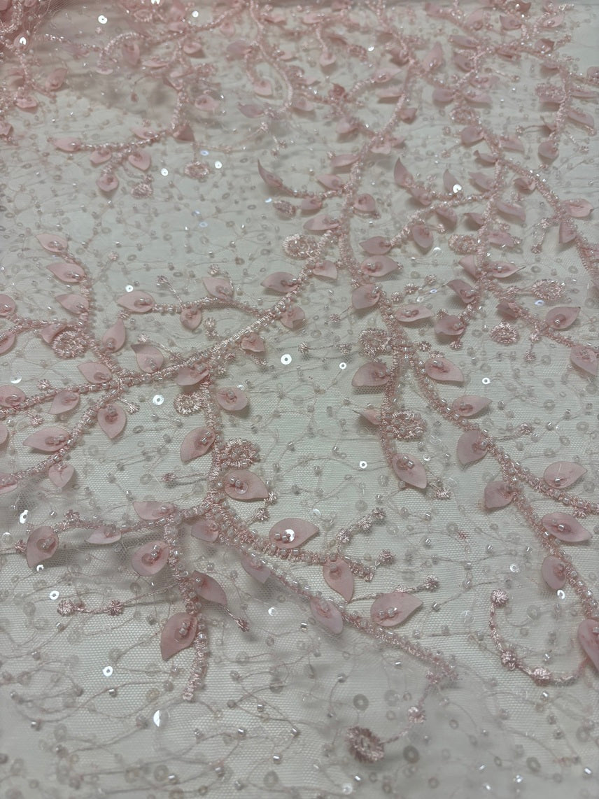 Tule bordado com folhas  R3852