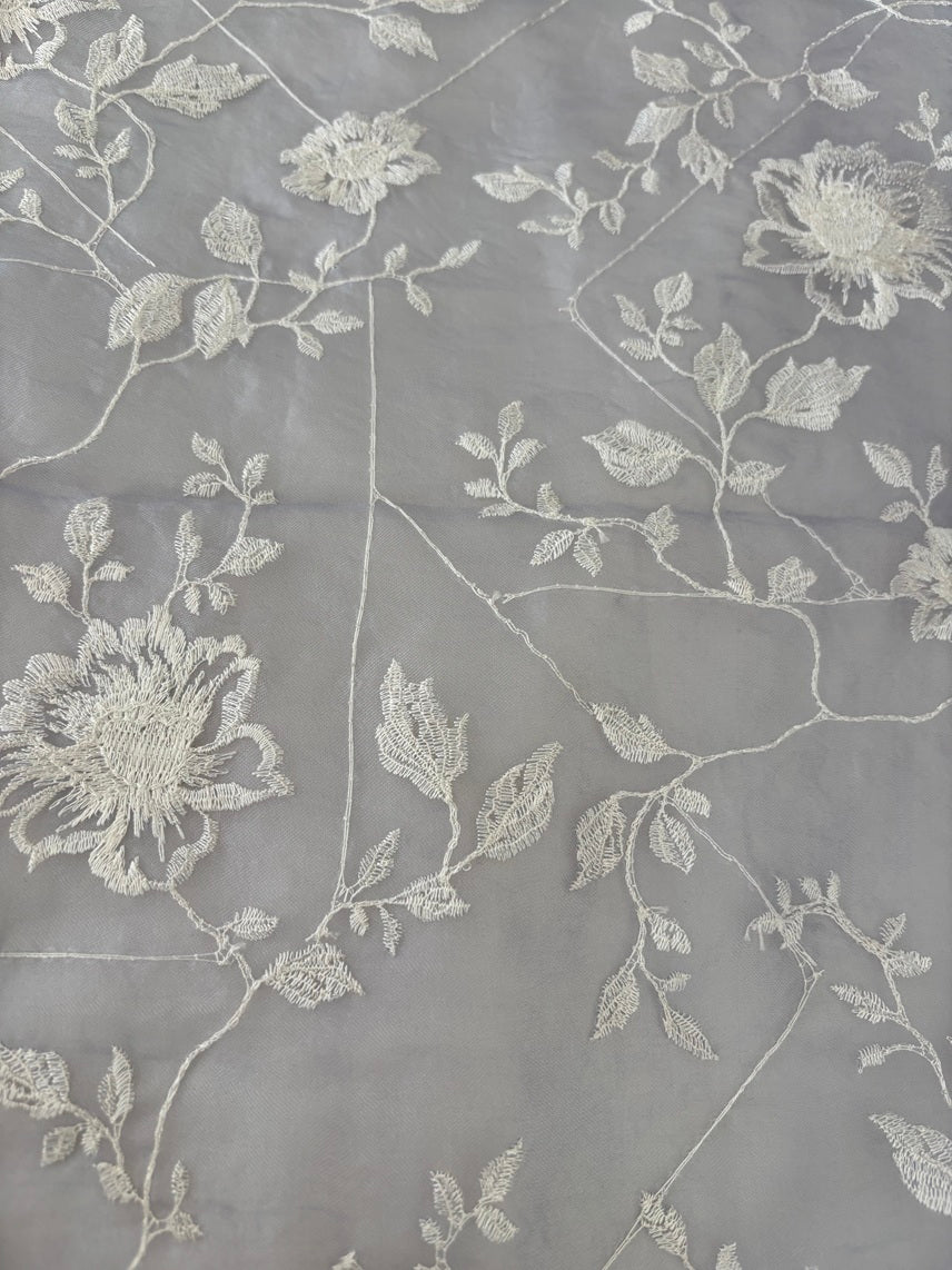 SS1098 Organza de seda bordada