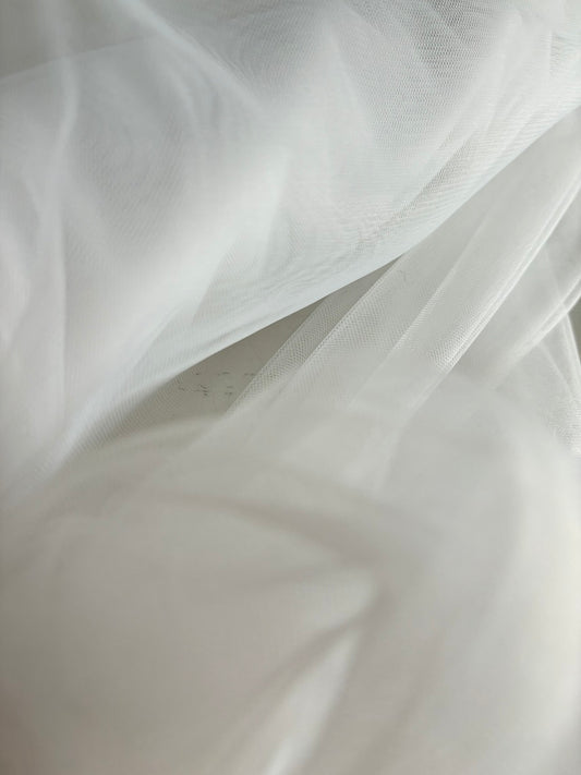 T897 Tulle de véu