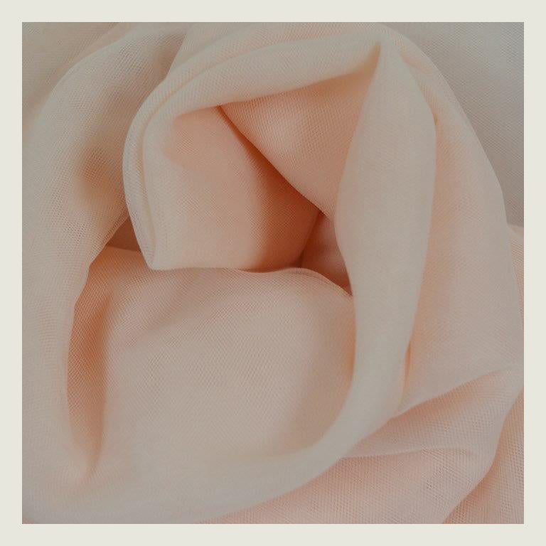 T897 Tulle de véu